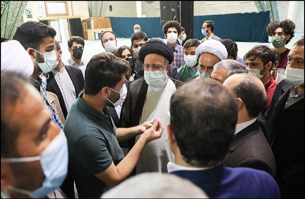 رئیسی: علاقه‌مند به شنیدن سخنان دانشجویان هستیم